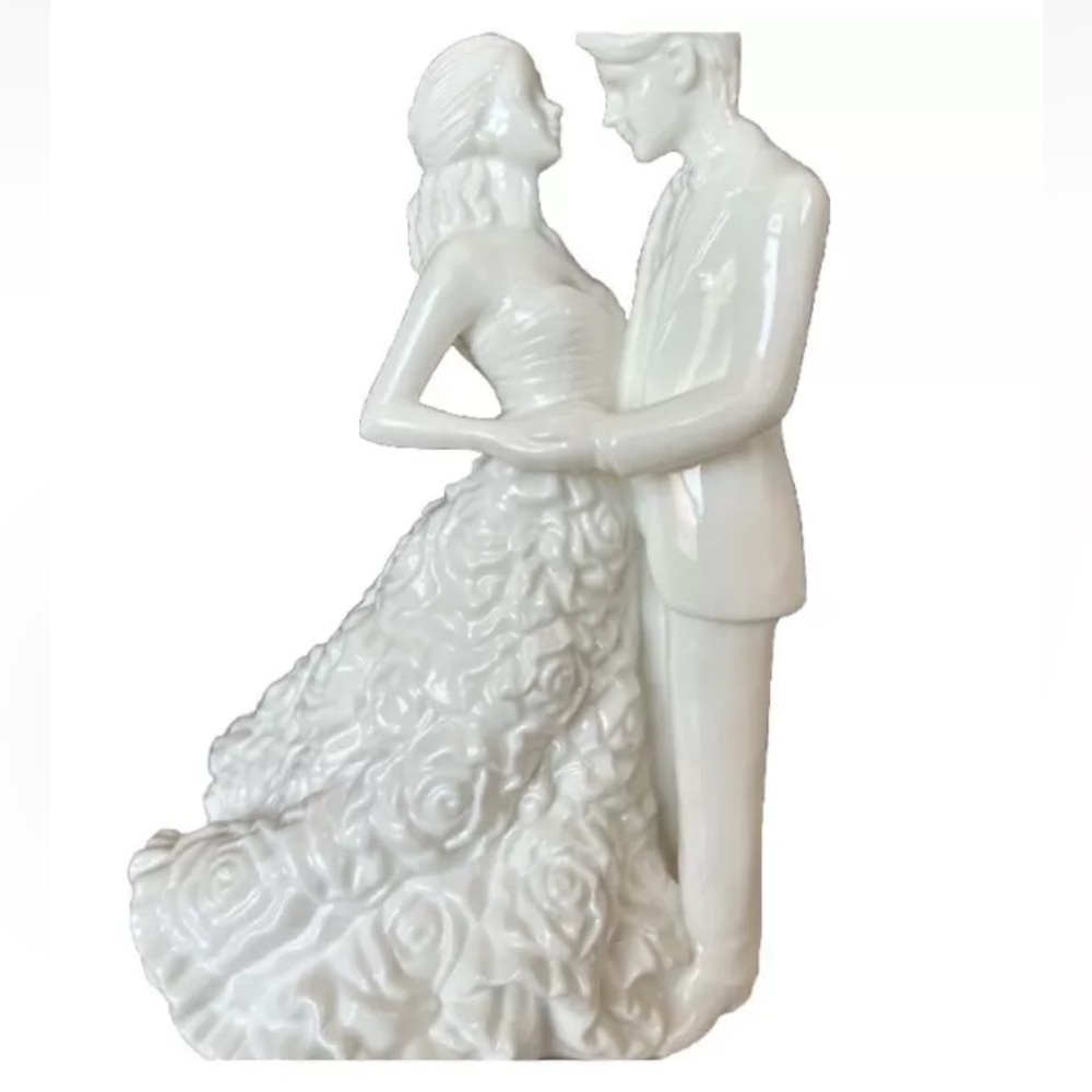 Monique Lhuillier Wedding Cake Topper Figurine - Picture 3 of 5